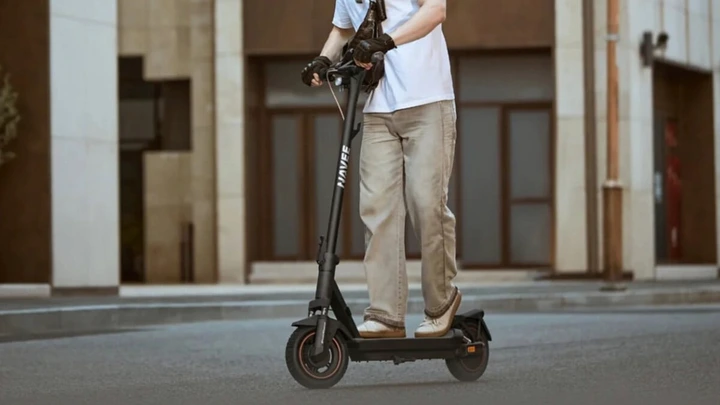La trottinette électrique Navee GT3 Pro donne du souci à Segway et Xiaomi, surtout avec 200 € de réduction