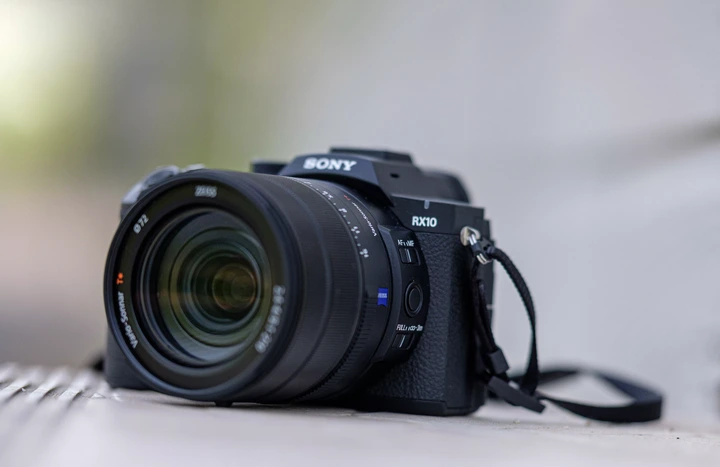 J’ai testé le Sony RX10 V, un bridge lumineux et très polyvalent à condition d’y mettre le prix
