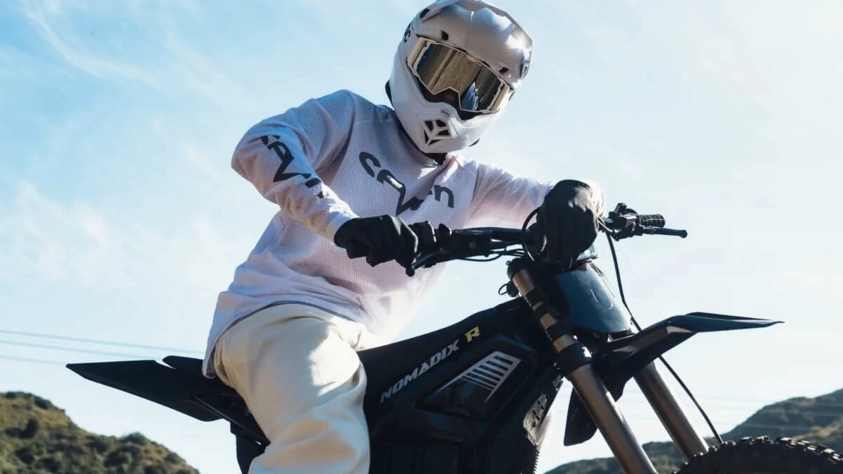 E-Motorrad für 2.150 Euro: Gut ausgestattete Sur Ron-Alternative vorgestellt