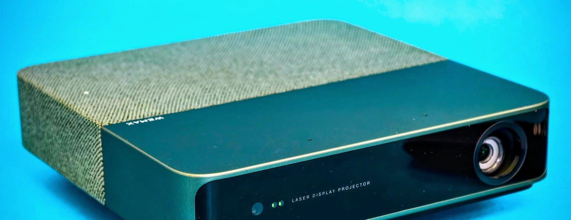 Wemax S5 im Test: flüsterleiser Laser-Beamer mit Netflix & Full-HD für 359 Euro
