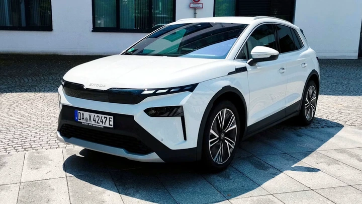 Familienauto mit Sportwagen-Beschleunigung: Der Elroq RS im Leasing für 389 Euro