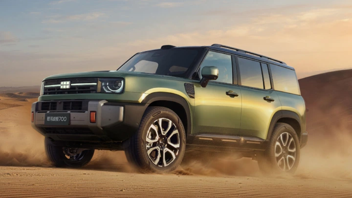 43.900 Vorbestellungen in einer Stunde: 1.113-PS-SUV für 35.000 Euro schafft über 1.200 km