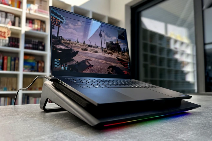 Czy udało się poprawić najlepszy laptop 2025? Testujemy nowego Razer Blade 16 (2026)