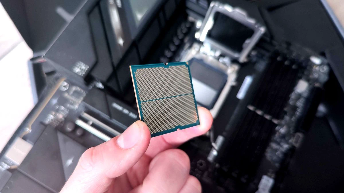 AMD Ryzen 7 7700X3D miał być hitem. Ja go nie kupię (przynajmniej na razie) [Opinia]