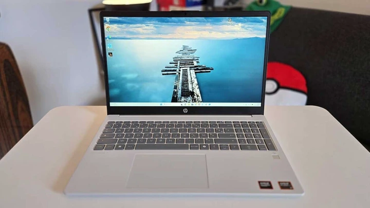 Amazon retire 130 € sur ce laptop avec écran 2K et Ryzen 5, l’offre idéale pour bien préparer la rentrée