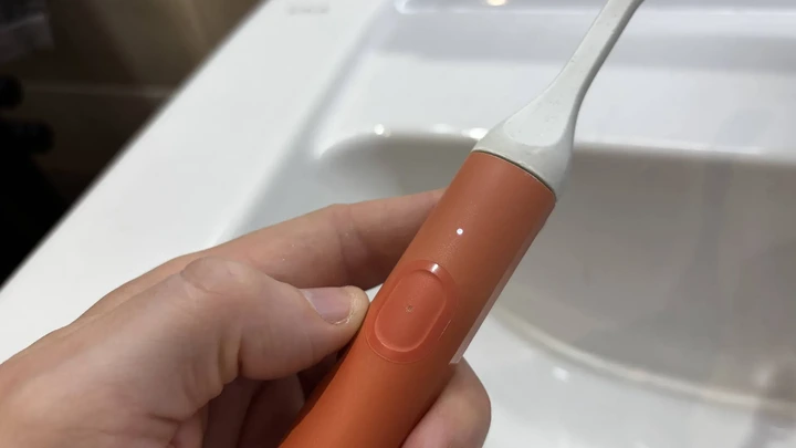 Suri Core 1.0 review: Finally, an affordable toothbrush with some sustainable credentials